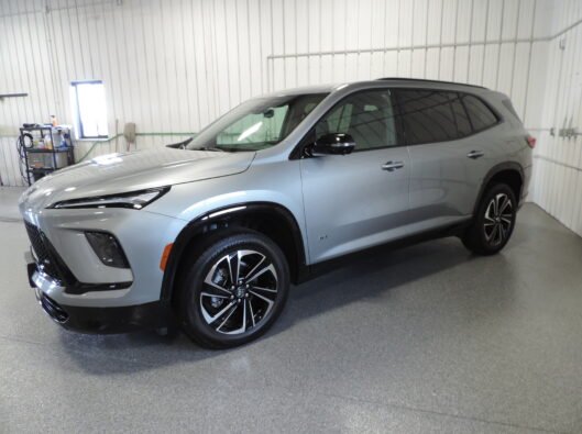 2026 Buick Enclave Gray 003