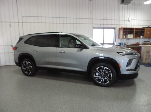 2026 Buick Enclave Gray 010