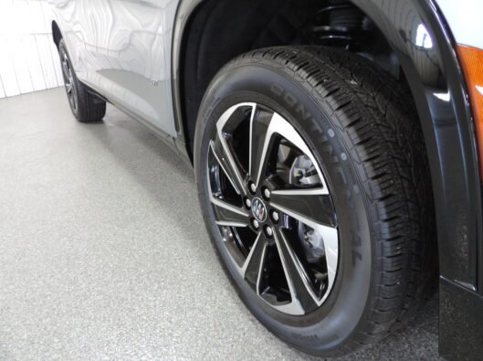2026 Buick Enclave Gray 012