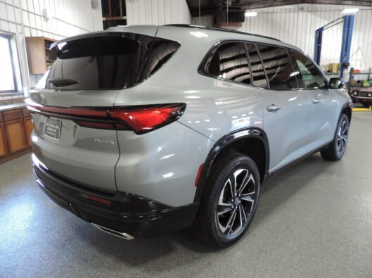2026 Buick Enclave Gray 019