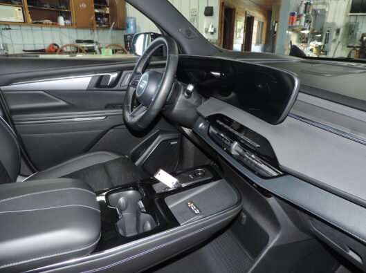 2026 Buick Enclave Gray 024