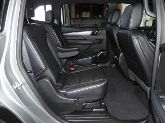 2026 Buick Enclave Gray 026