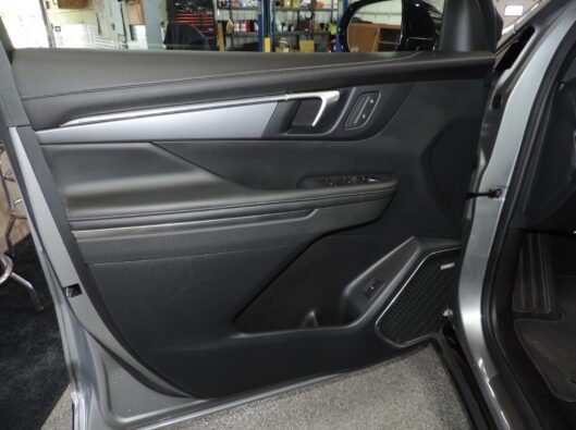 2026 Buick Enclave Gray 035
