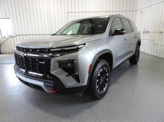 2026 Chev Traverse Z71 001