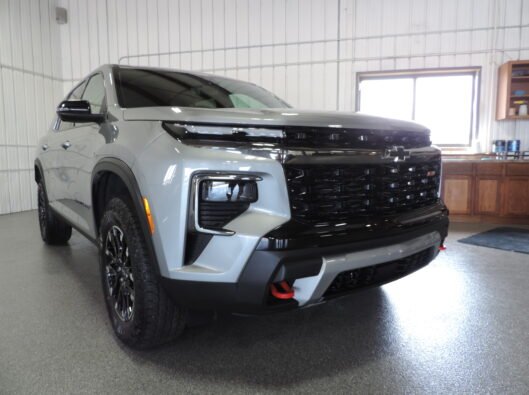 2026 Chev Traverse Z71 007