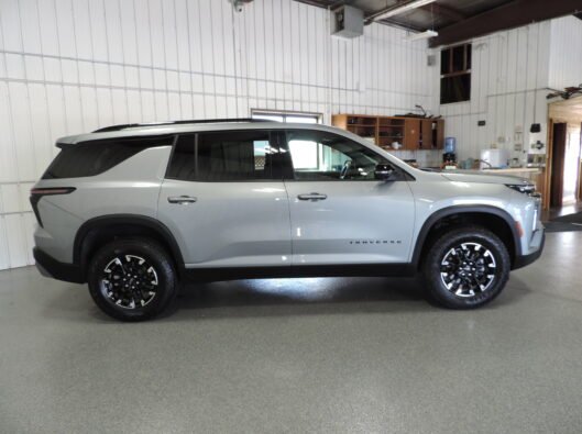 2026 Chev Traverse Z71 012