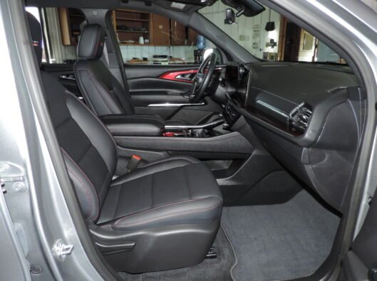 2026 Chev Traverse Z71 023