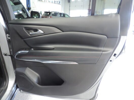 2026 Chev Traverse Z71 026