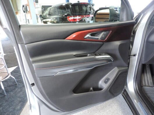 2026 Chev Traverse Z71 034