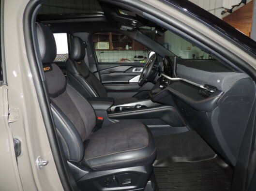 2026 Ford Explorer Tremor 027