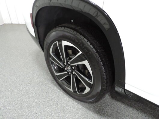 2026 White Buick Enclave 014
