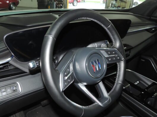 2026 White Buick Enclave 042