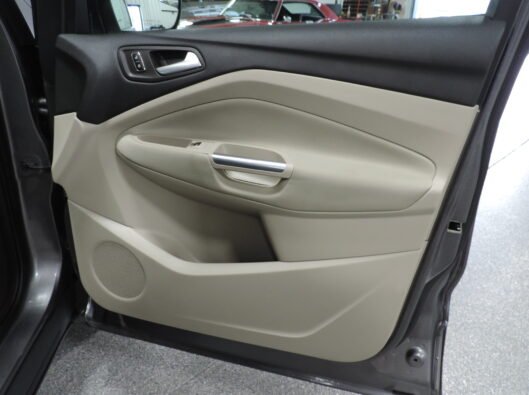 2013 Ford Escape 023