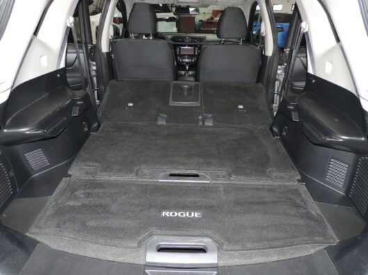 2017 Nissan Rogue 030