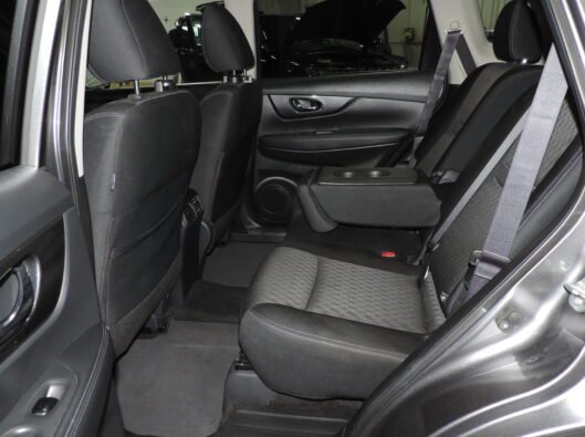 2017 Nissan Rogue 033