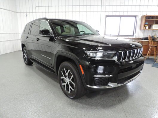 2024 Jeep Grd Cherokee Limited L 011