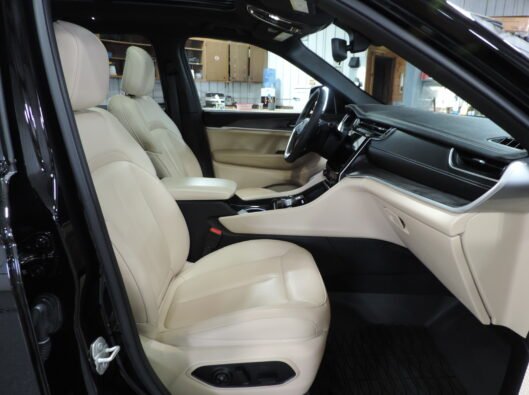 2024 Jeep Grd Cherokee Limited L 025