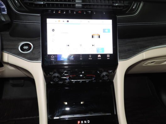 2024 Jeep Grd Cherokee Limited L 053