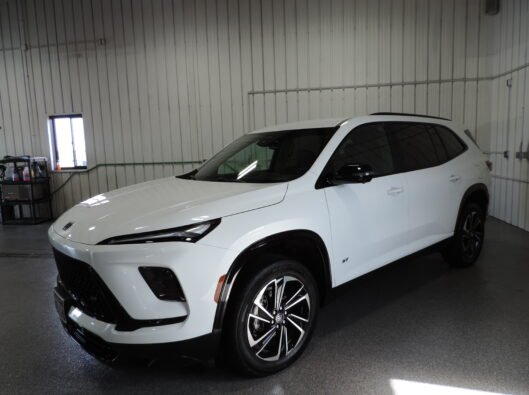 2026 Buick Enclave 002