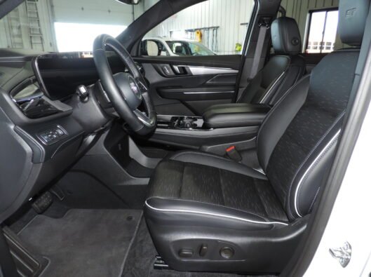 2026 Buick Enclave 041