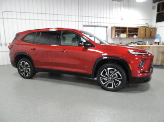 2026 Buick Enclave Dk Cherry 011