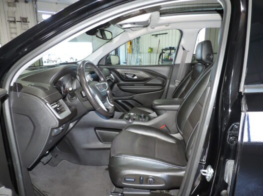 2022 GMC Terrain SLT Black 036
