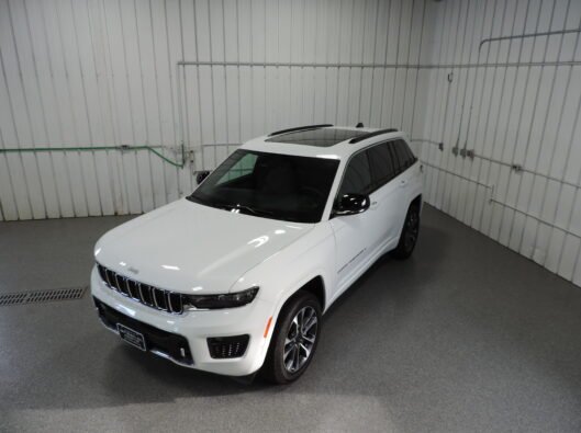 2024 Jeep grd Cherokee Overland 014