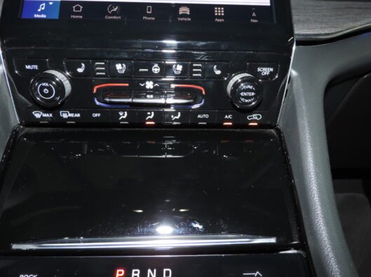 2024 Jeep grd Cherokee Overland 038