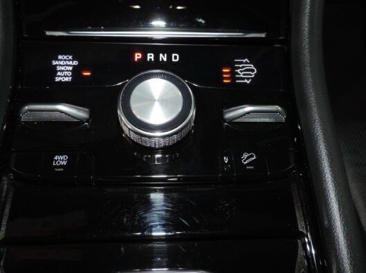 2024 Jeep grd Cherokee Overland 039