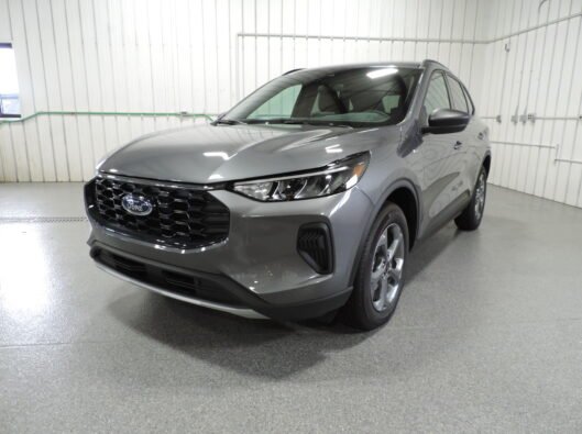 2025 Ford Escape 002
