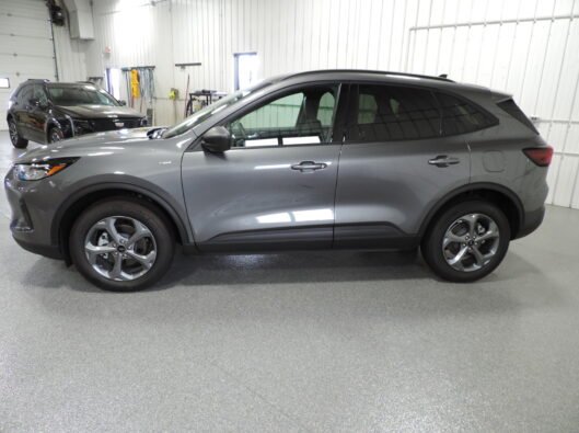2025 Ford Escape 005
