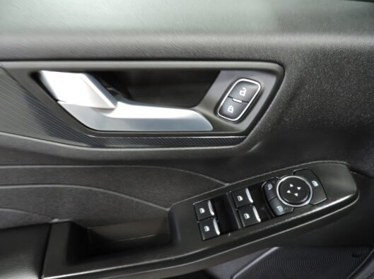 2025 Ford Escape 039