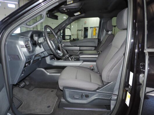 2025 Ford F150 Black 032