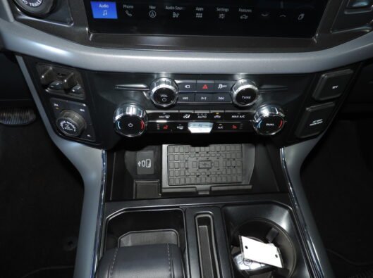 2025 Ford F150 Black 037