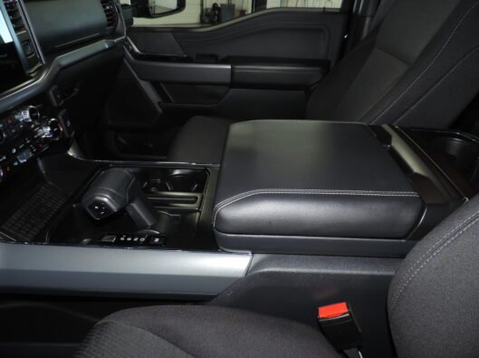 2025 Ford F150 Black 039