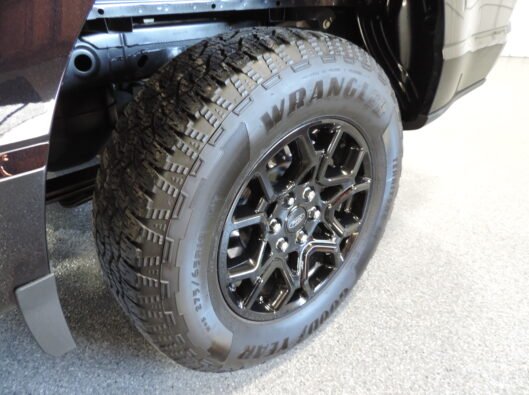 2025 Ford F150 Black 044